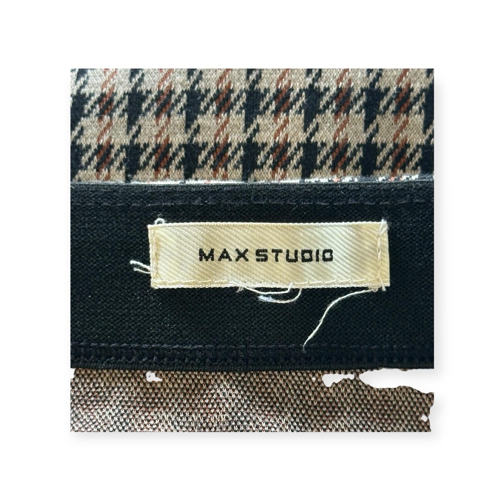 Max Studio Women’s Skirt Size Medium Midi Black Tan A-Line Knit 381